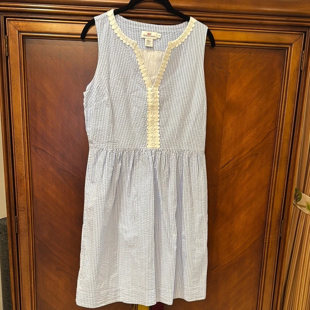 Vineyard Vines Blue and White Sleeveless Sundress - Picture 1 of 6